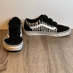 Vans Zebra Print Canvas Velcro Black Suede Skater Sneakers Women’s 7.5